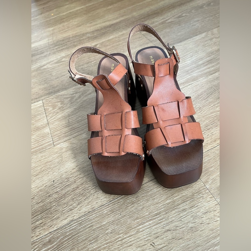 MADDEN GIRL Brown Platform Sandals - Picture 7 of 7
